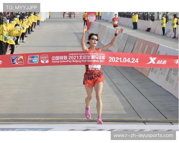 北京国际马拉松点燃激情，吸引众多运动爱好者，北京国际马拉松2021