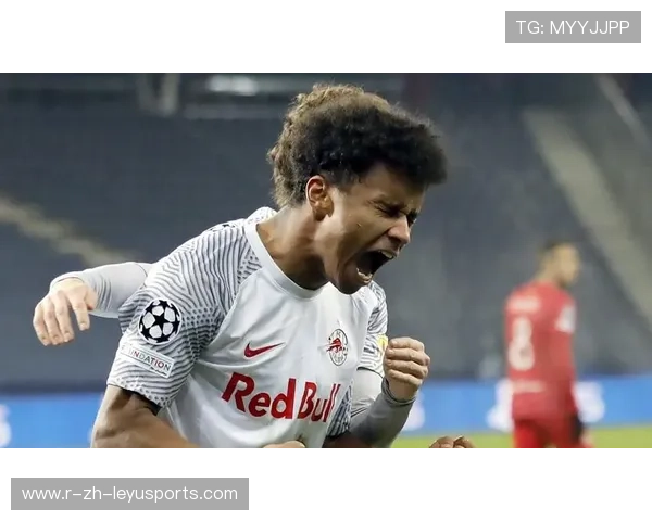 塞维利亚—奥卡福反击中路突袭制胜